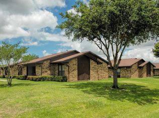 1749 E Henderson Rd #7576, Angleton, TX 77515