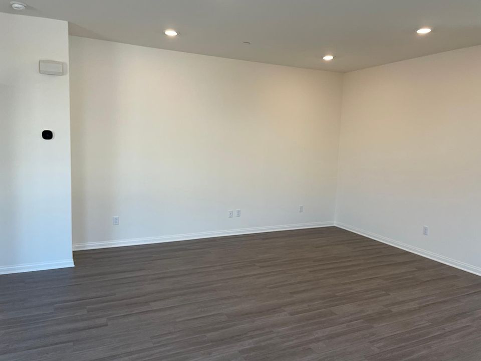 1st image of 7175 Citrus Ave
