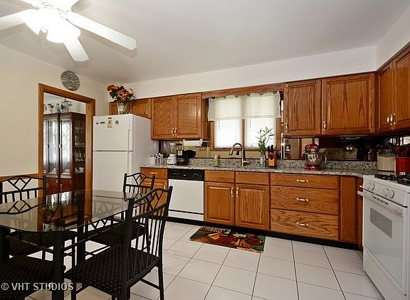 4th image of 9241 S Keeler Ave
