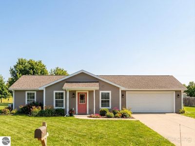 4577 Quail Ct, Traverse City, MI, 49685