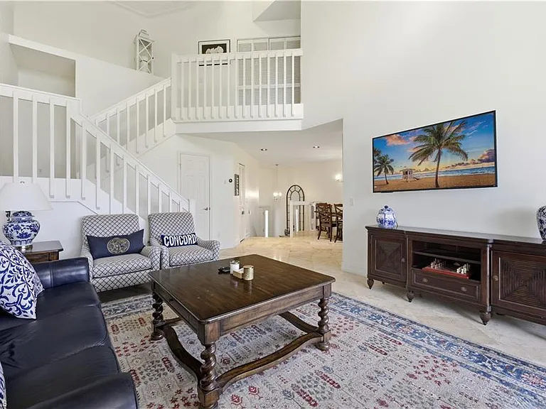 27119 Oakwood Lake Dr — Photo 11