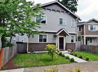 9410 N Macrum Ave, Portland, OR 97203
