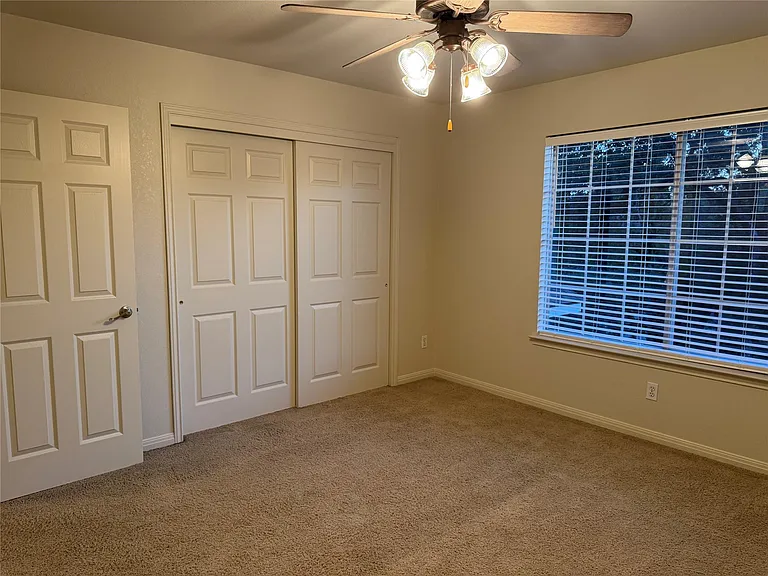 9 Deerfield Dr #B — Photo 17