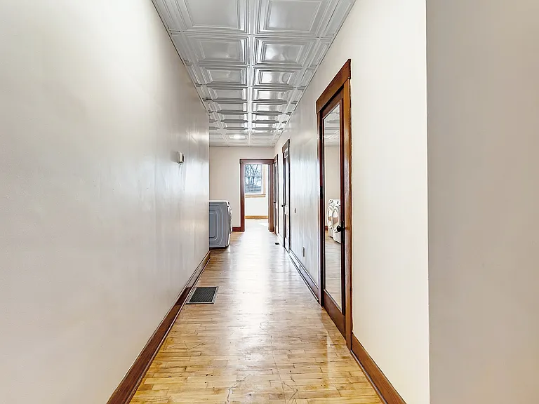 500 Dorsey Ave #1 — Photo 20