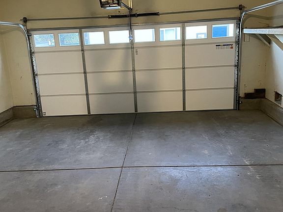 2-car garage