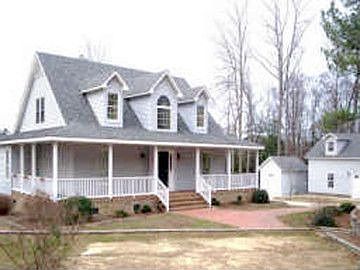 2nd image of 264 Mills Pond Rd