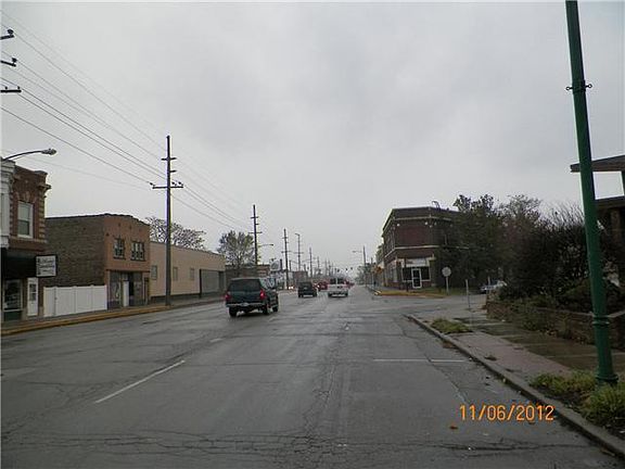 2nd image of 1836 Indianapolis Blvd