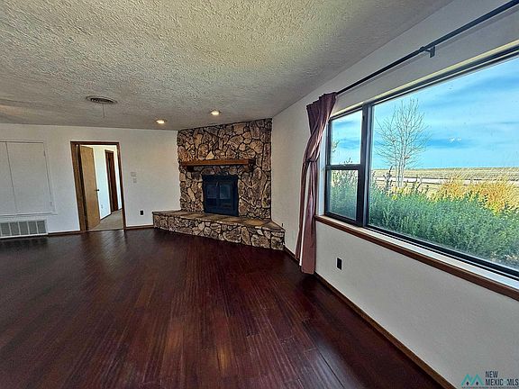 4th image of 514 Curry Rd E #D