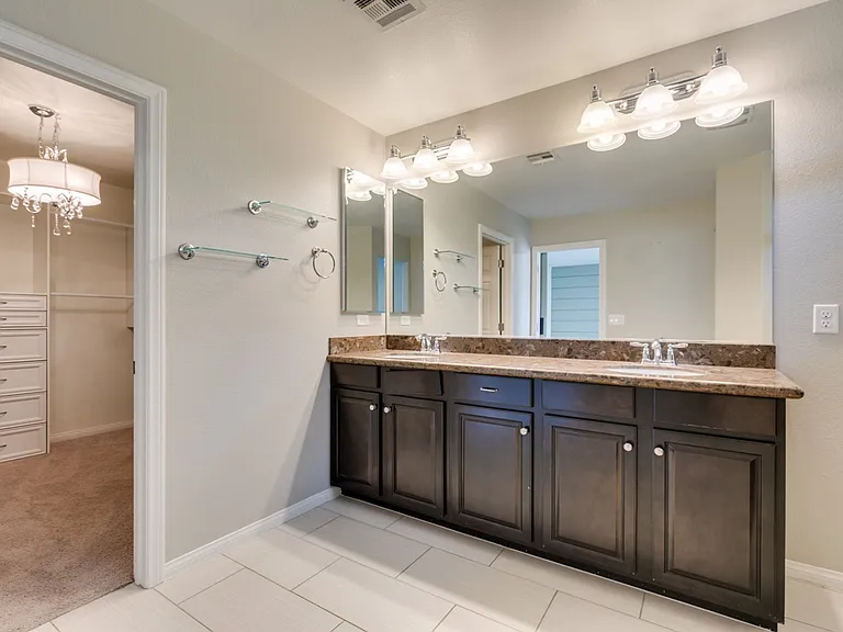 4586 W Camero Ave — Photo 35
