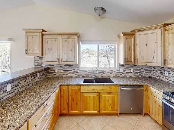 5th image of 2536 N Kimberly Dr