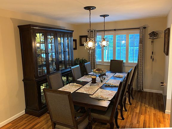 4th image of 177 Eckmann Pl
