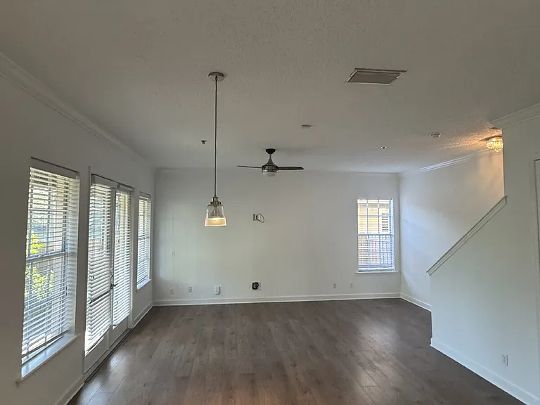 3210 W Horatio St #1 — Photo 4