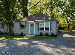 229 4th Ave, Dyersburg, TN 38024