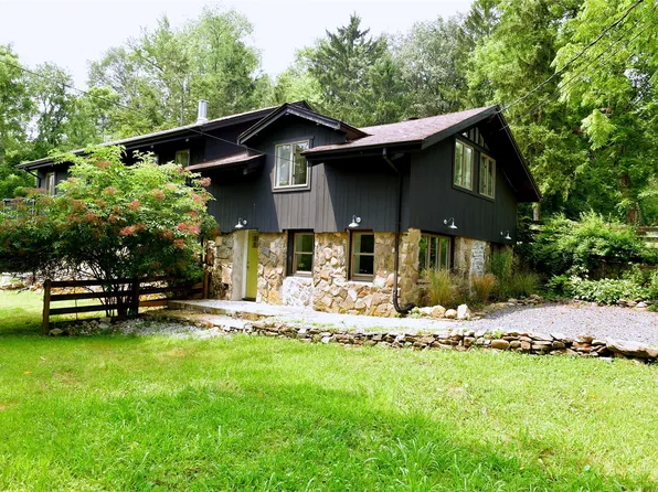 47 Waterbury Road, Warwick, NY 10990