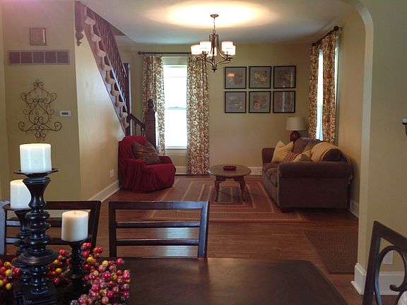 3rd image of 624 N Washington Ave