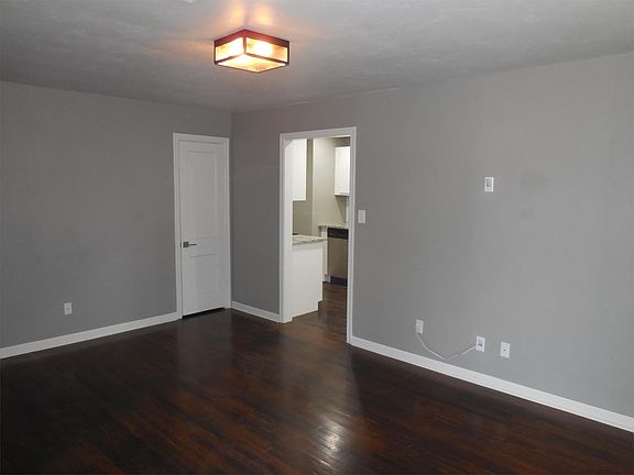5th image of 2646 NW 34th St