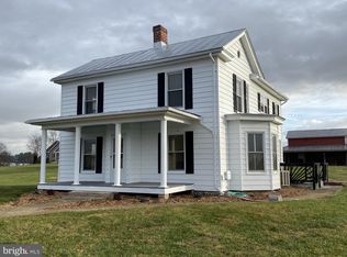 847 Caverns Rd, Quicksburg, VA 22847