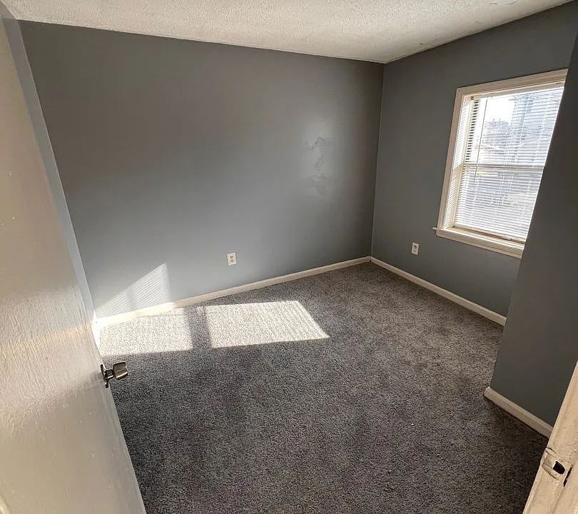 131-135 Spruce Street