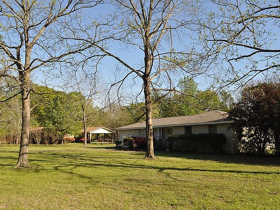 5th image of 1725 Pine Log Rd