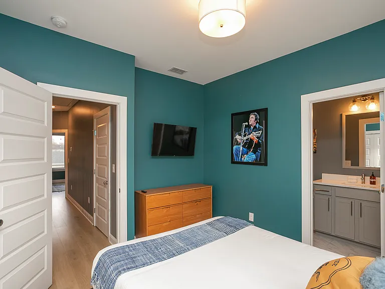 1737 Pecan St #3 — Photo 10