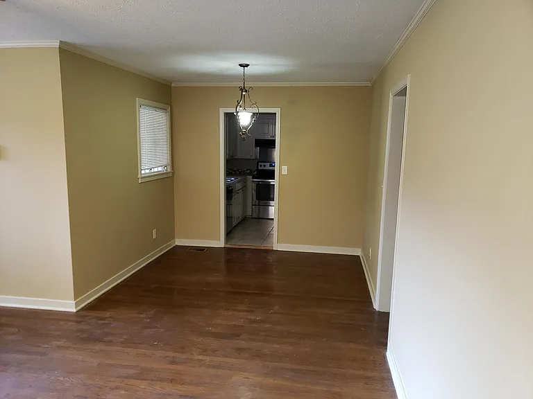 2622 Hemingway Cir — Photo 5