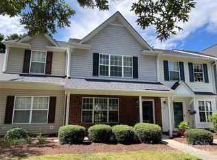 2940 Mayer House Ct, Charlotte, NC 28214