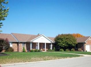 410 Linnwood Dr, Palmyra, MO 63461