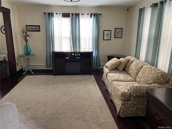 4th image of 41 Grand St