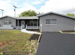 3301 NW 36th Ave, Lauderdale Lakes, FL 33309