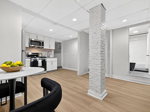 5th image of 38 Moreland St APT 1