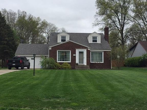 3rd image of 343 Brookfield Ave
