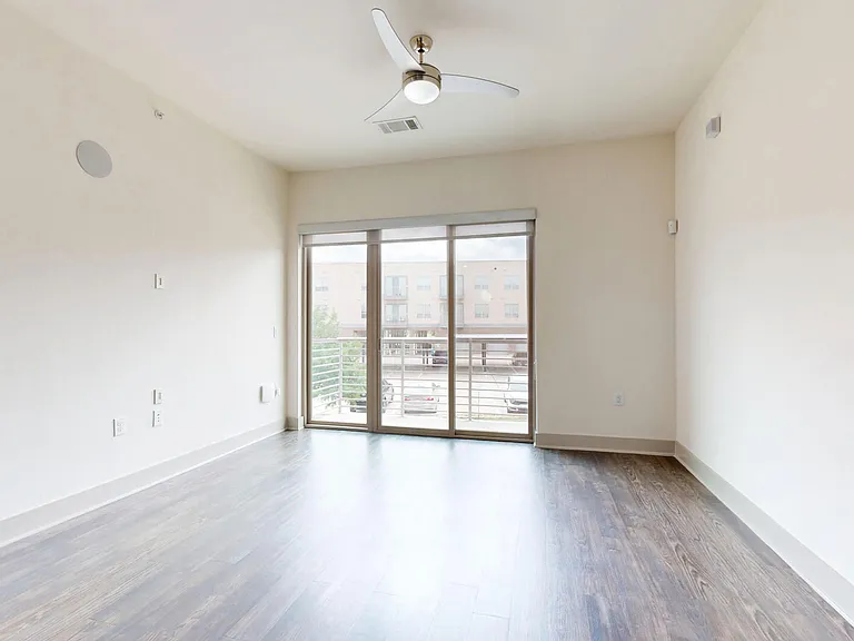 The Flats at Palisades — Photo 107