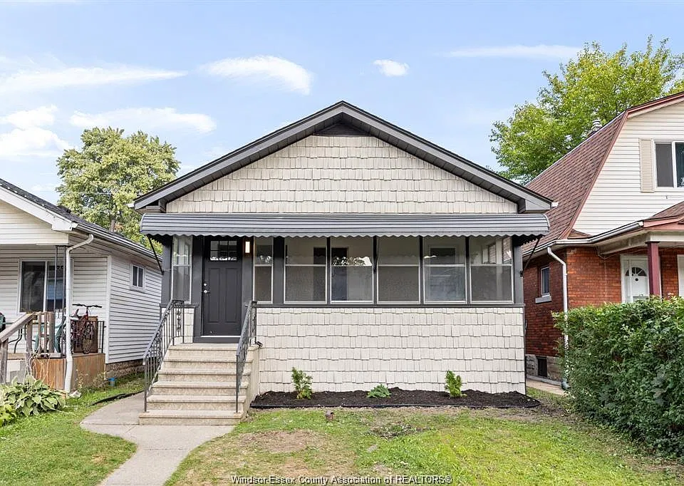 364 Josephine Ave