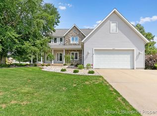 7084 Parlo St SW, Byron Center, MI 49315