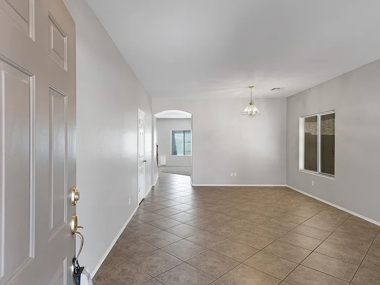 2725 W Jasper Butte Dr — Photo 3