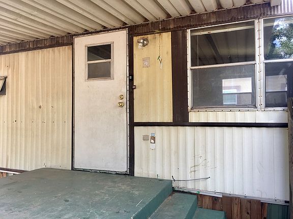 2nd image of 502 NW 11th St