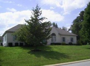 17536 S Shaffer Dr, New Freedom, PA 17349