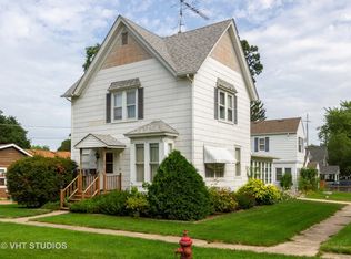 201 W Blackman St, Harvard, IL 60033