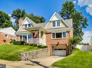 4506 Woodfield Rd, Kensington, MD 20895