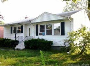 7 Roxbury Rd, East Hartford, CT 06118