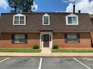 5805 Hunting Ridge Ln APT B, Charlotte, NC 28212