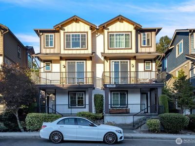 10390 156th Place NE #102, Redmond, WA, 98052