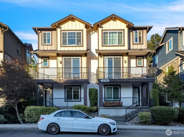 10390 156th Place NE #102, Redmond, WA 98052