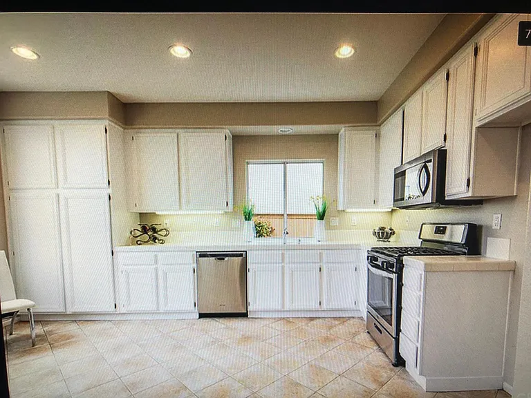 41793 Vardon Dr — Photo 4