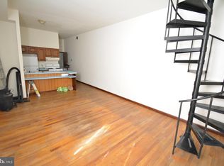 1906 Wallace St APT B, Philadelphia, PA 19130