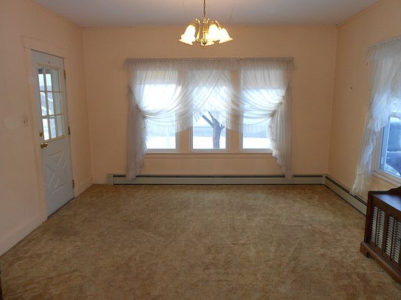 2nd image of 312 Easton Ave