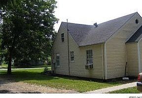 1st image of 4323 S Falls St