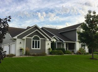 1105 Sundance Cir, Adel, IA 50003