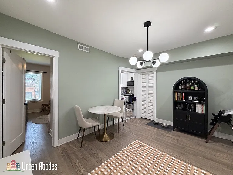 3247 N Damen Ave #1AC — Photo 11