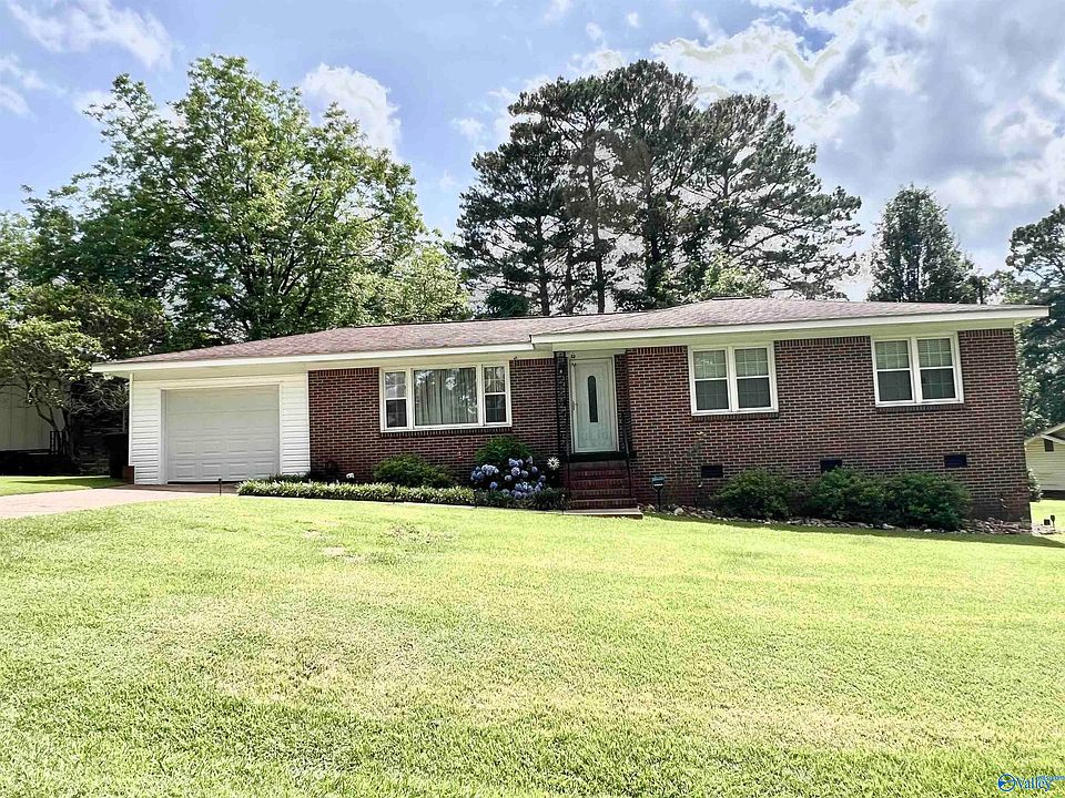 1st image of 101 Buena Vista Cir